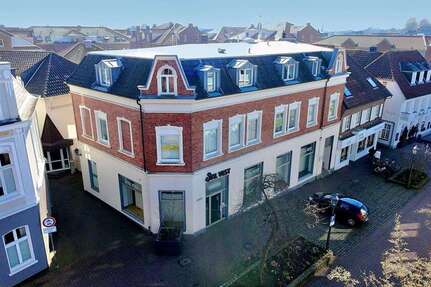 Haus zum Kaufen in Rhede 787.500 € 168 m²